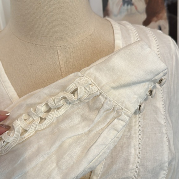 Los Angeles Atelier & other stories | white | linen | delicate | vneck | shirt - Picture 5 of 13